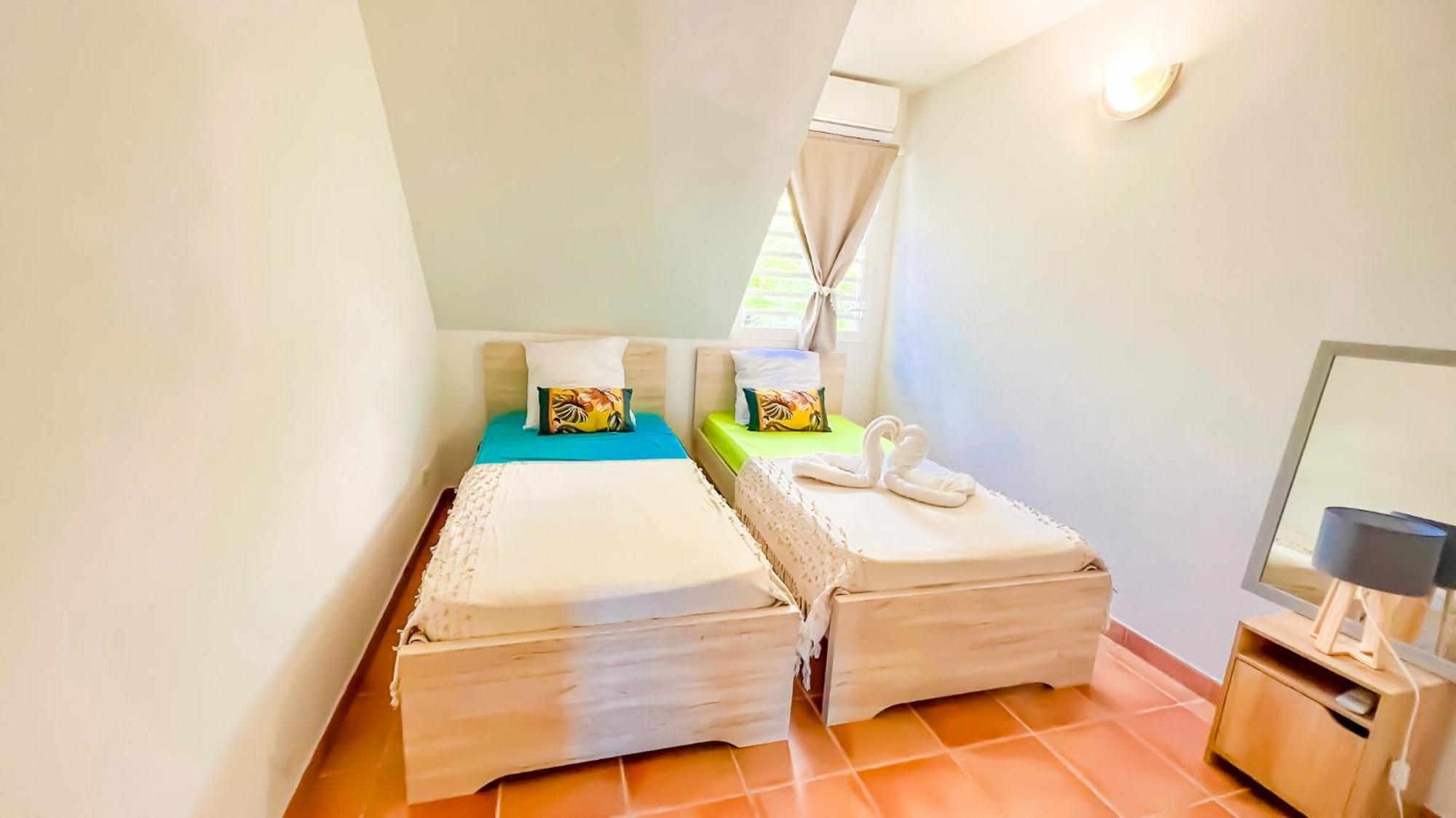 Magnifique Appartement Fleurs Caraibes - 6 Personnes En Residence Avec Piscine Privee - Sainte Anne المظهر الخارجي الصورة